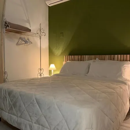 Agrib&b Il Pomo D'oro Panzió 3*