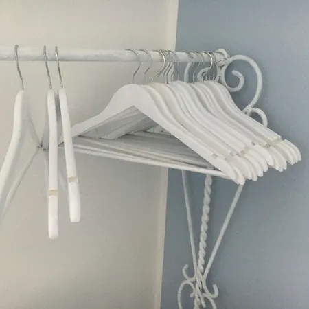 Agrib&b Il Pomo D'oro Oda ve Kahvaltı Assemini