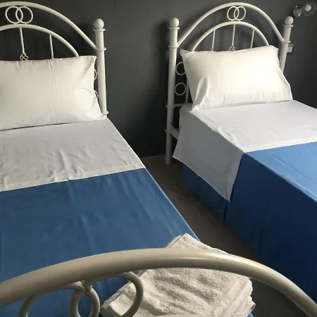 Il Pomo D'oro - Daily Hygienized Bed & Breakfast Assemini