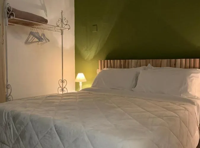 Agrib&b Il Pomo D'oro Bed & Breakfast 3*
