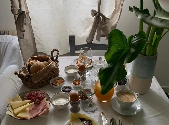 Agrib&b Il Pomo D'oro 3* Assemini