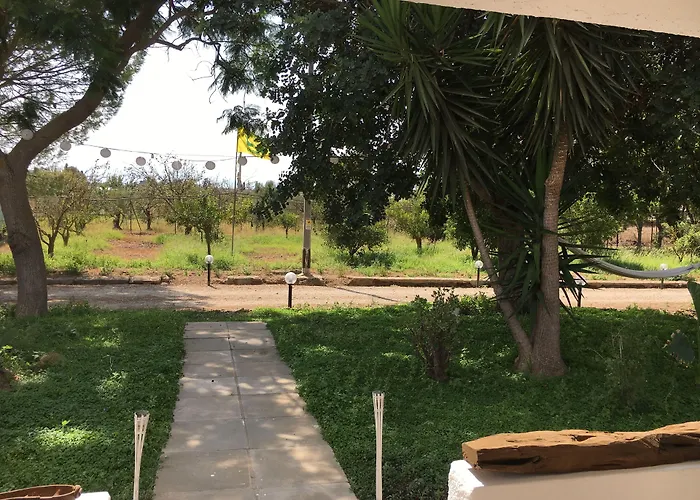 Agrib&b Il Pomo D'oro 3* Assemini