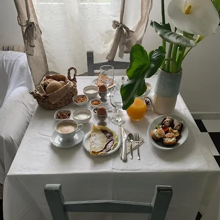 B&B Agrib&b Il Pomo D'oro 아세미니