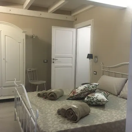 Bed & Breakfast Agrib&b Il Pomo D'oro
