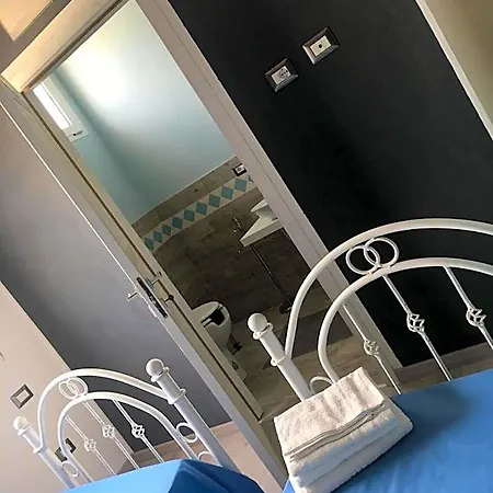 לינה וארוחת בוקר Agrib&b Il Pomo D'oro אסמיני