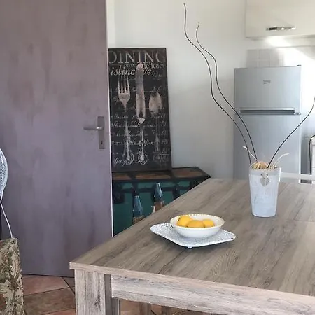Agrib&b Il Pomo D'oro 住宿加早餐酒店 阿塞米尼