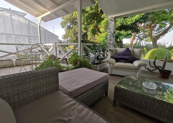 Agrib&b Il Pomo D'oro Frühstückspension Assemini